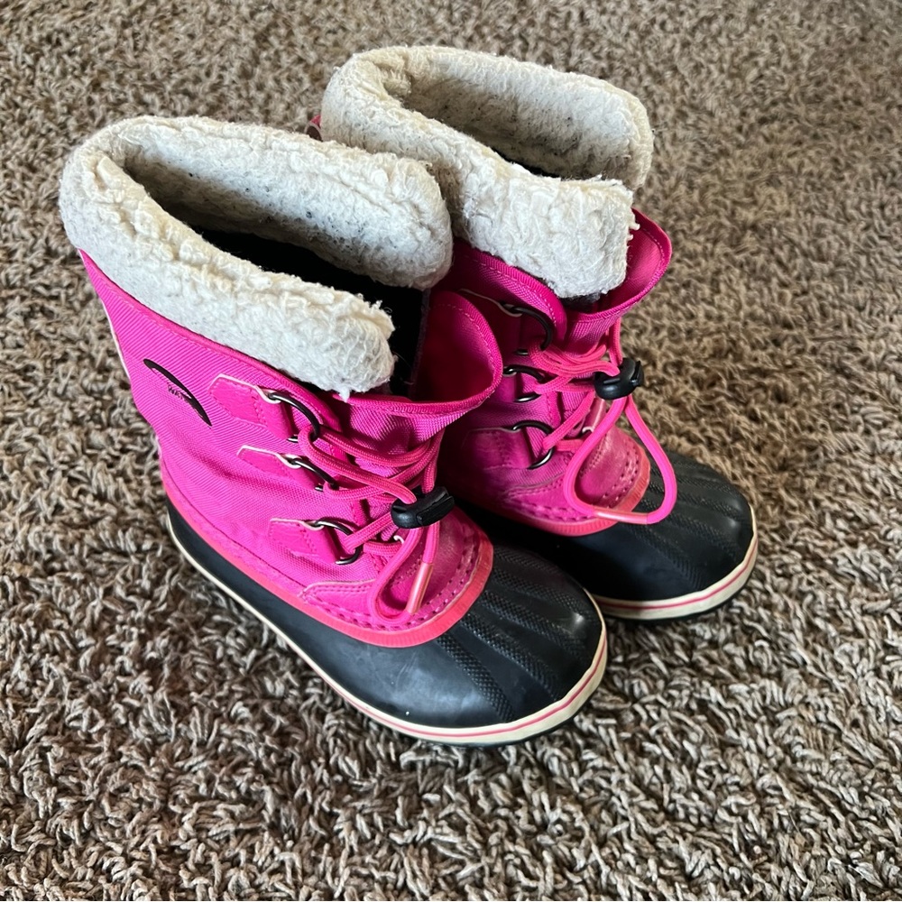 Girls Sorel boots, size 1